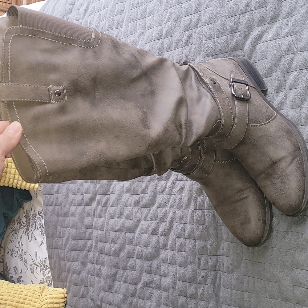 White Mountain tall wide calf boots